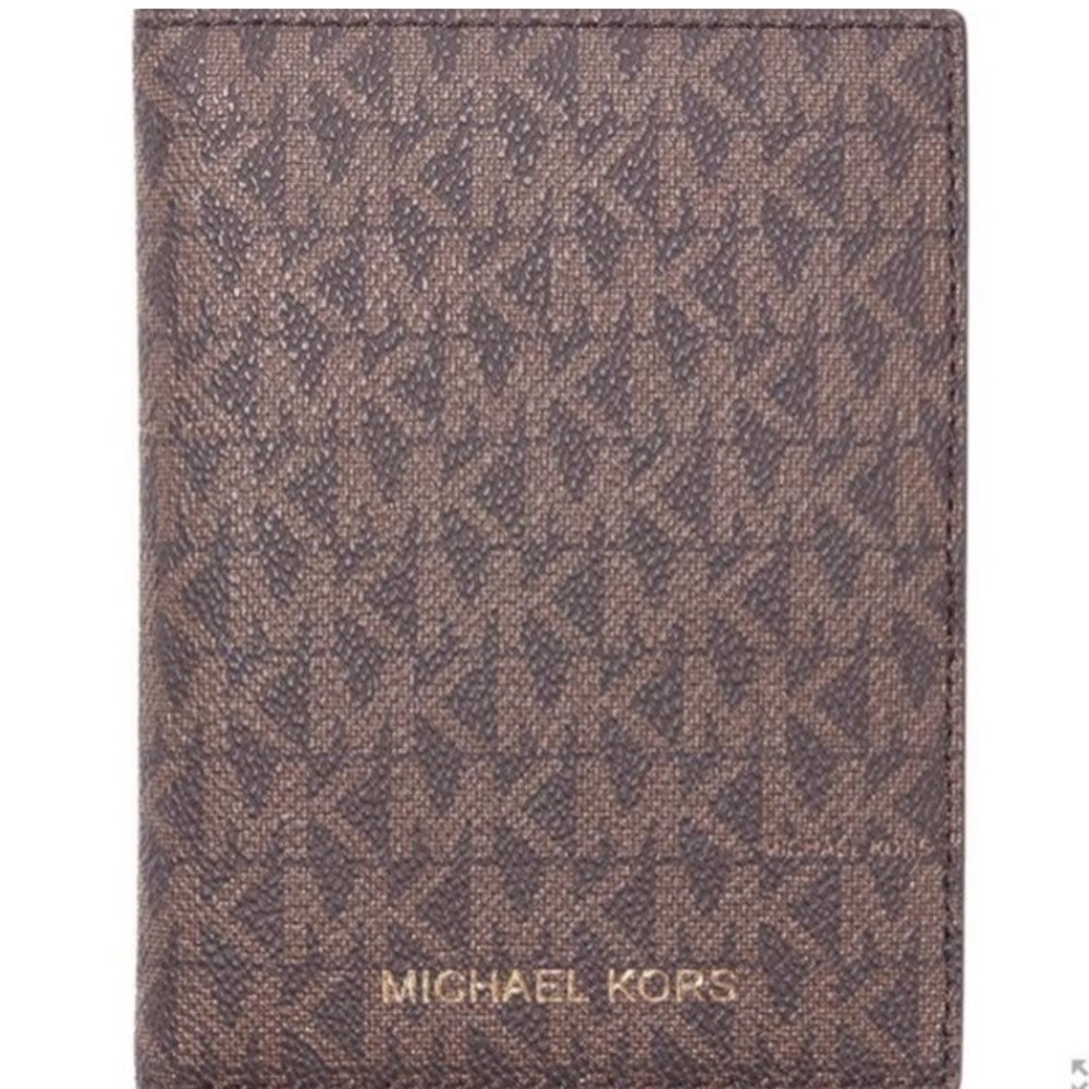 Michael Kors Passport Cover